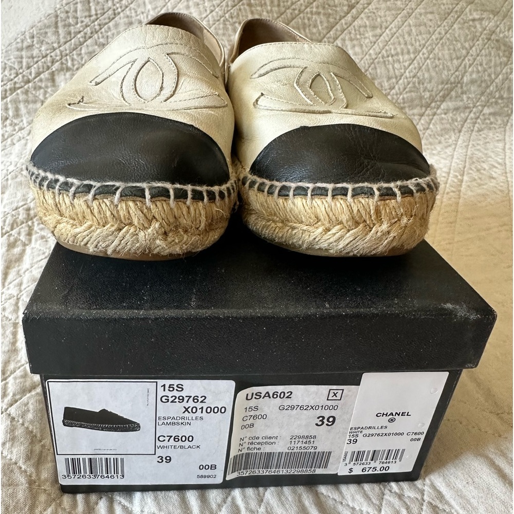 CHANEL Espadrilles